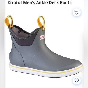 Men’s Xtratuf  rain boots gray/yellow sz 5